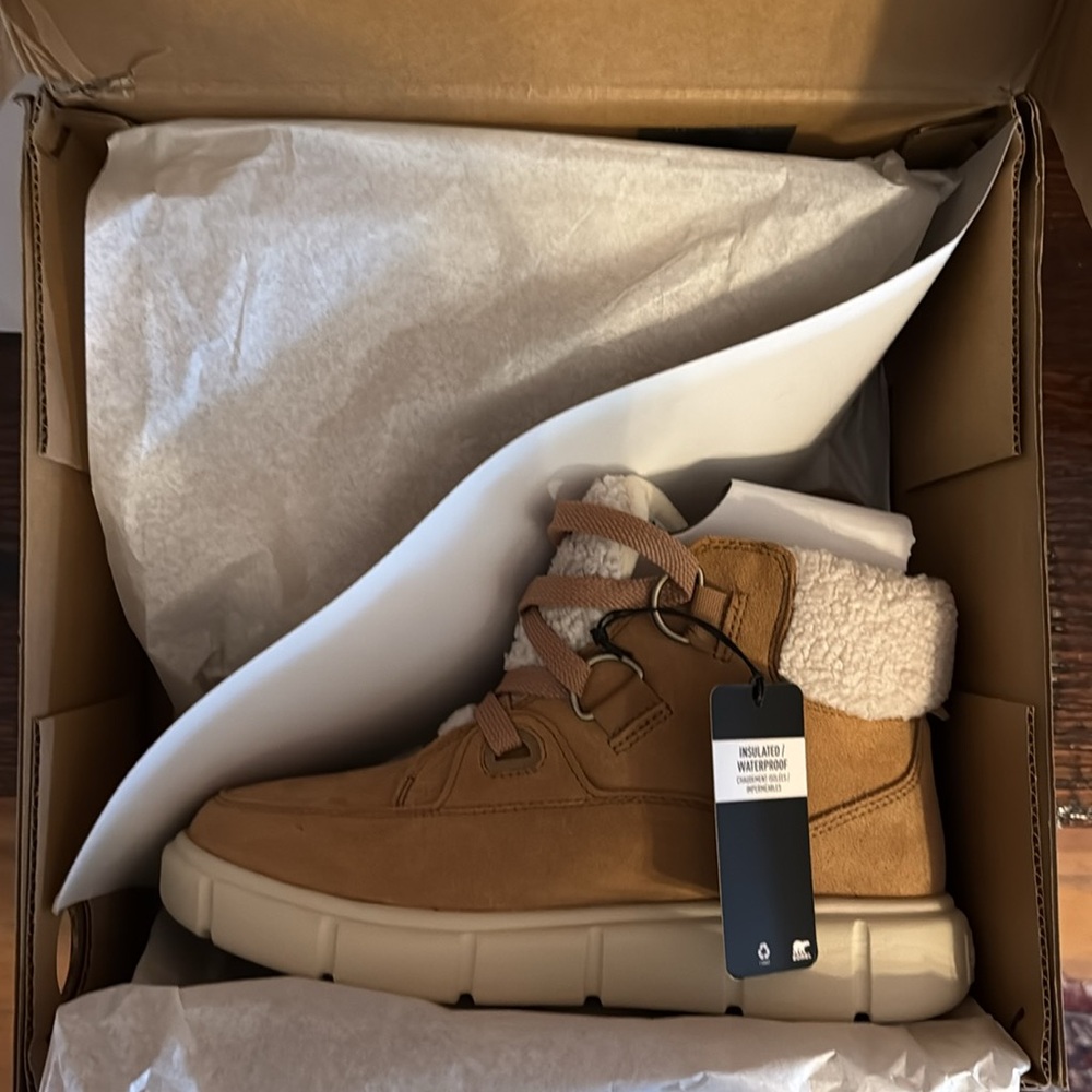 Sorel Explorer III waterproof insulated lace up boots - Picture 9 of 9